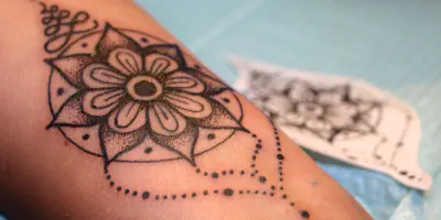 img/29_arm-mandala-tattoos-a-guide-to-meaning-styles-and-inspiration.webp